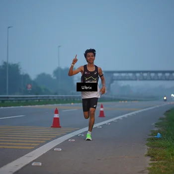 Runner Photo 8819232