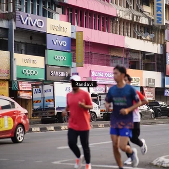Runner Photo 8819234