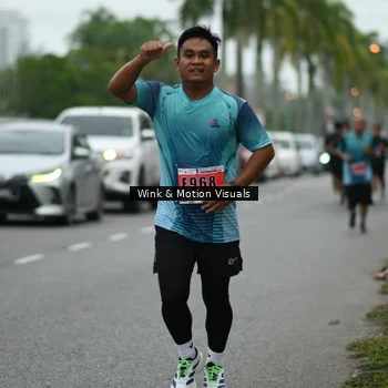 Runner Photo 8819272