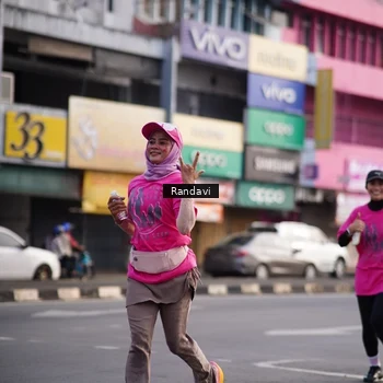 Runner Photo 8819276