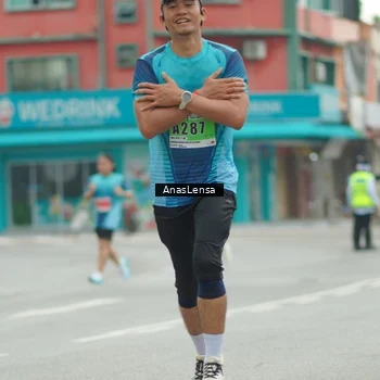 Runner Photo 8819278