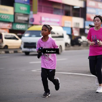 Runner Photo 8819289