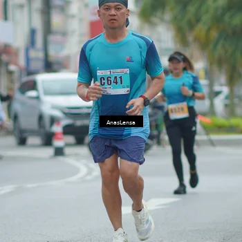 Runner Photo 8819304