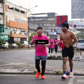 Runner Photo 8819313