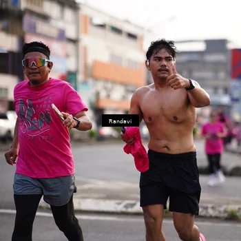 Runner Photo 8819321