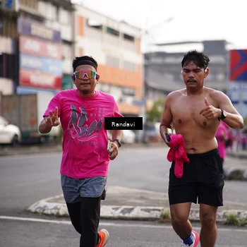 Runner Photo 8819323