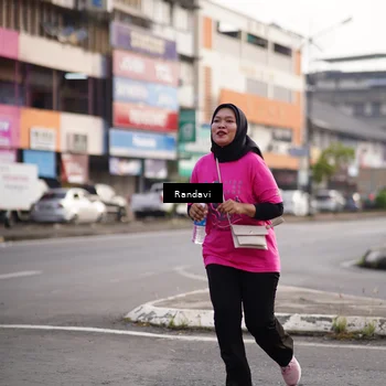Runner Photo 8819339