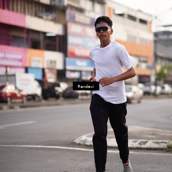 Runner Photo 8819343