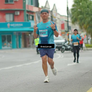 Runner Photo 8819359