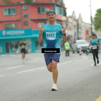 Runner Photo 8819377