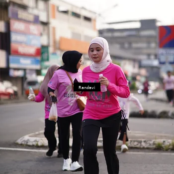 Runner Photo 8819389