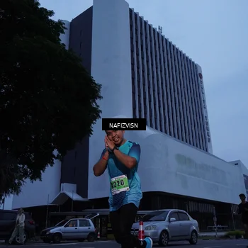 Runner Photo 8819398