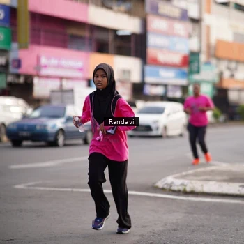 Runner Photo 8819461