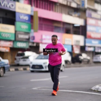 Runner Photo 8819482