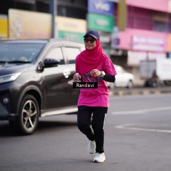 Runner Photo 8819488