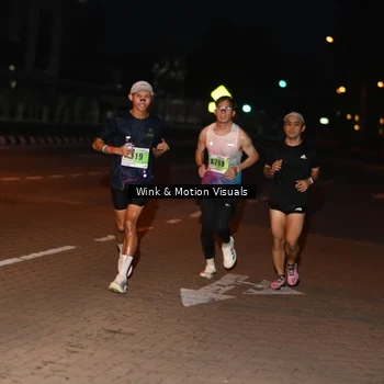 Runner Photo 8819501