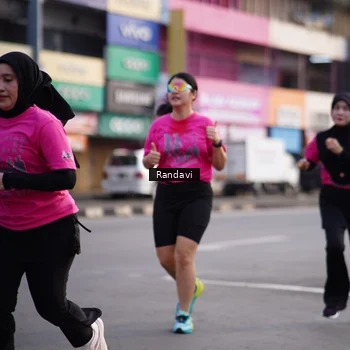 Runner Photo 8819507