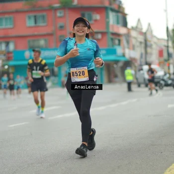 Runner Photo 8819512