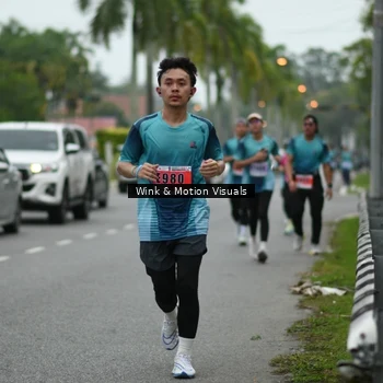 Runner Photo 8819514