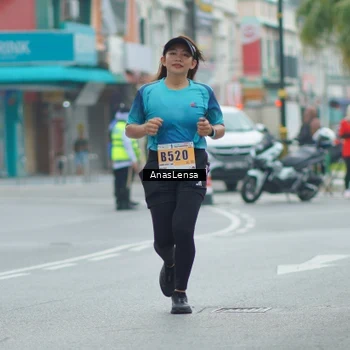 Runner Photo 8819522