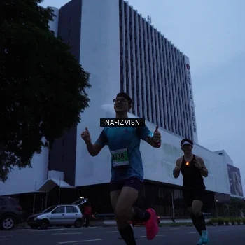 Runner Photo 8819524