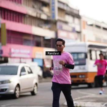 Runner Photo 8819598