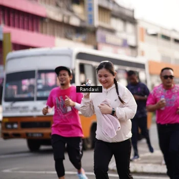 Runner Photo 8819610