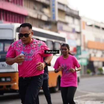 Runner Photo 8819617