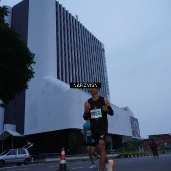 Runner Photo 8819621