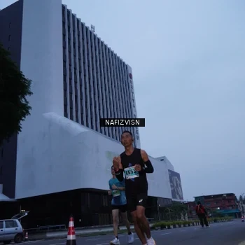 Runner Photo 8819623