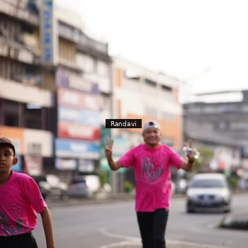 Runner Photo 8819624