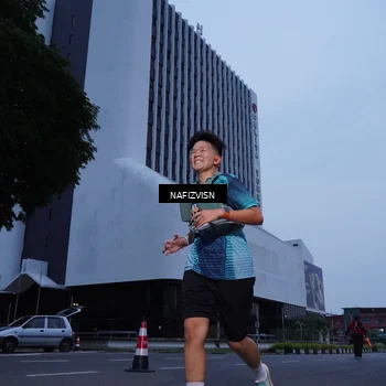 Runner Photo 8819675