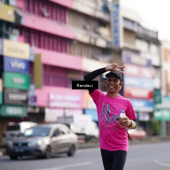 Runner Photo 8819682