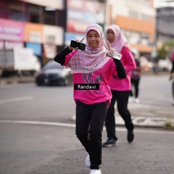 Runner Photo 8819722