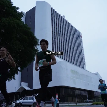 Runner Photo 8819820