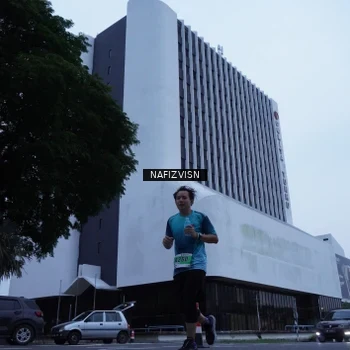 Runner Photo 8819835