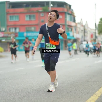 Runner Photo 8819852