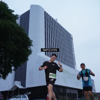 Runner Photo 8819853