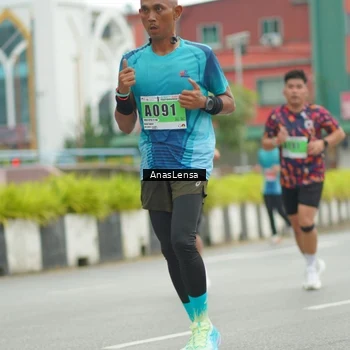 Runner Photo 8819858
