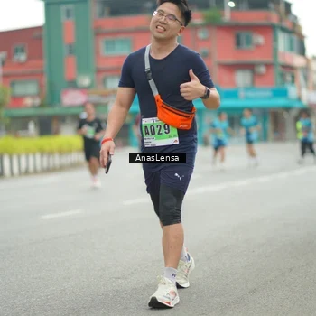 Runner Photo 8819859