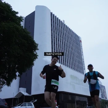 Runner Photo 8819869