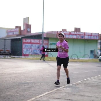 Runner Photo 8819876