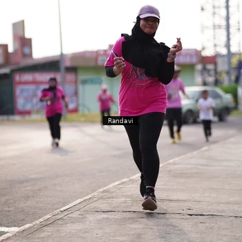 Runner Photo 8819887