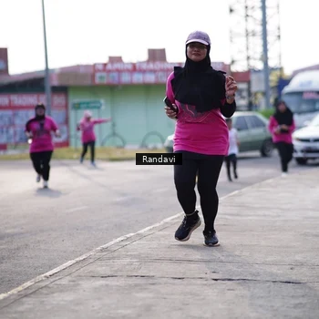 Runner Photo 8819889