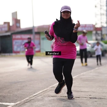 Runner Photo 8819896
