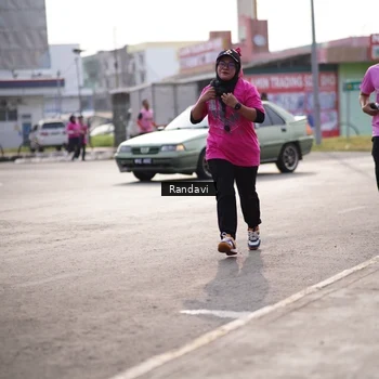 Runner Photo 8819899