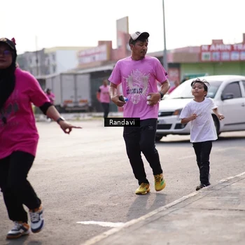 Runner Photo 8819902