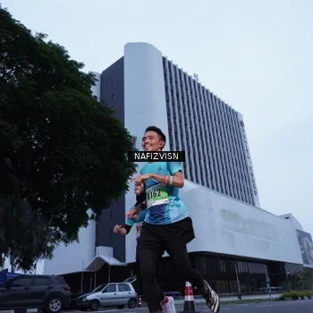 Runner Photo 8819916