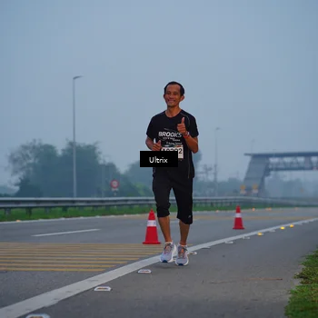 Runner Photo 8819943