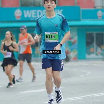 Runner Photo 8819949